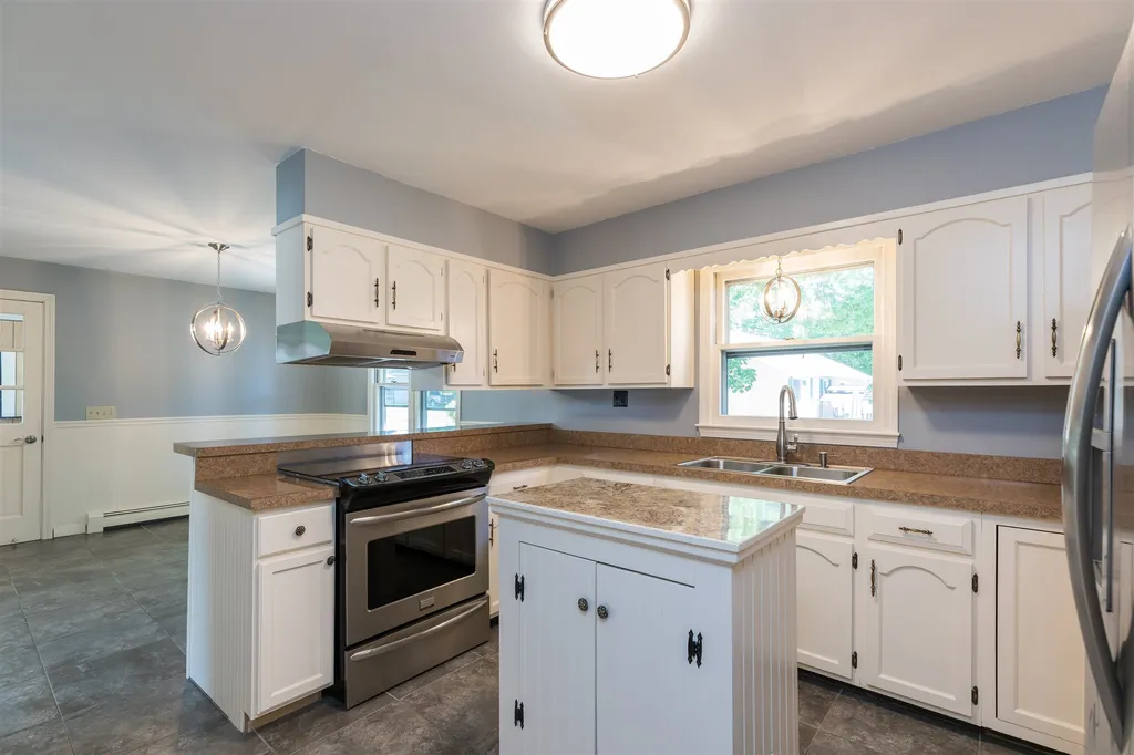 3 Spence Street Somersworth NH 03878