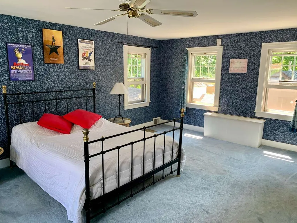 26 Thibault Parkway Burlington VT 05401