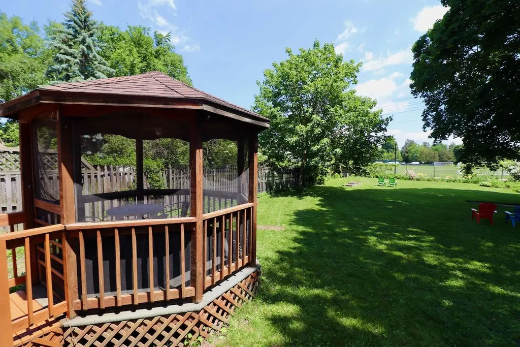 26 Thibault Parkway Burlington VT 05401