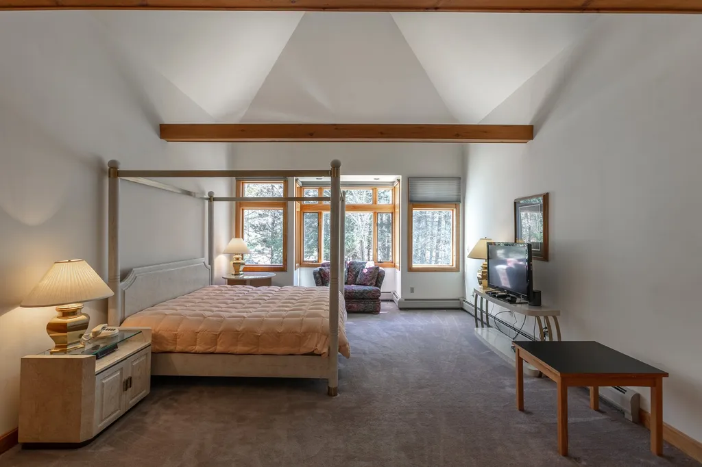 144 High Meadow Road Winhall VT 05340