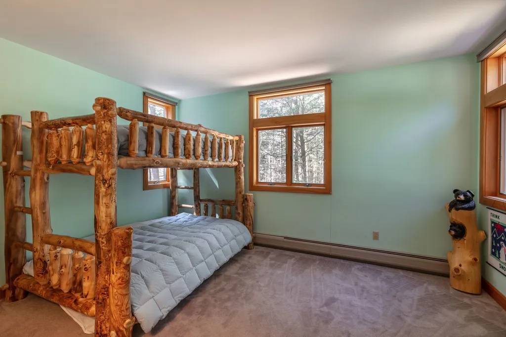 144 High Meadow Road Winhall VT 05340
