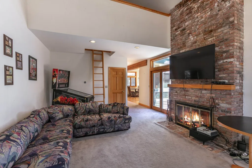 144 High Meadow Road Winhall VT 05340