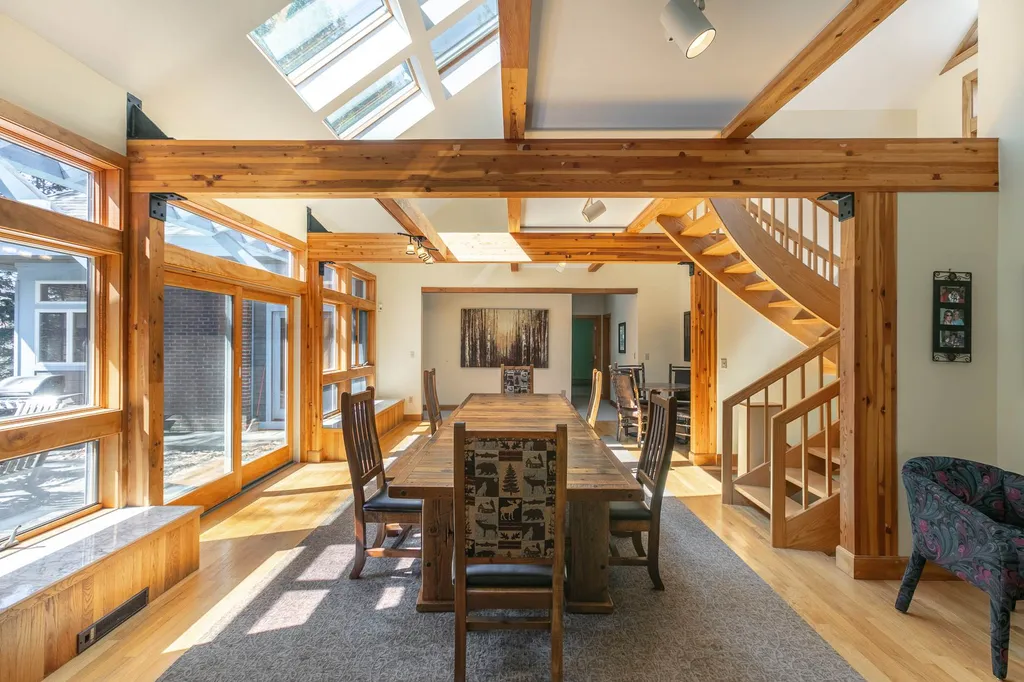 144 High Meadow Road Winhall VT 05340
