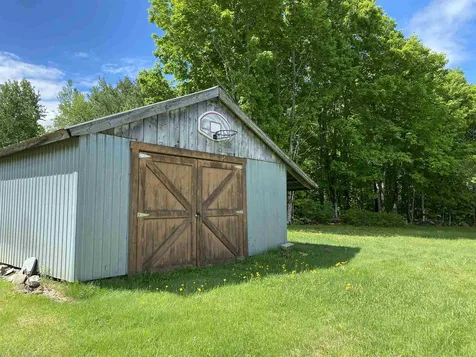 2407 Nh Route 118 Dorchester NH 03266