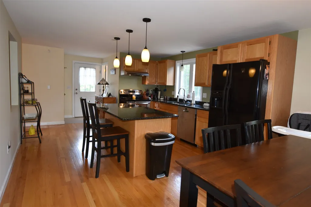 280 Wellington Hill Road Manchester NH 03104