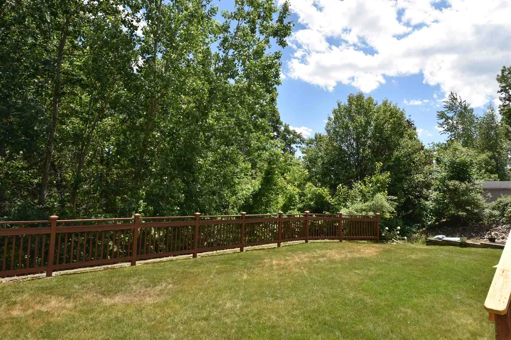 280 Wellington Hill Road Manchester NH 03104