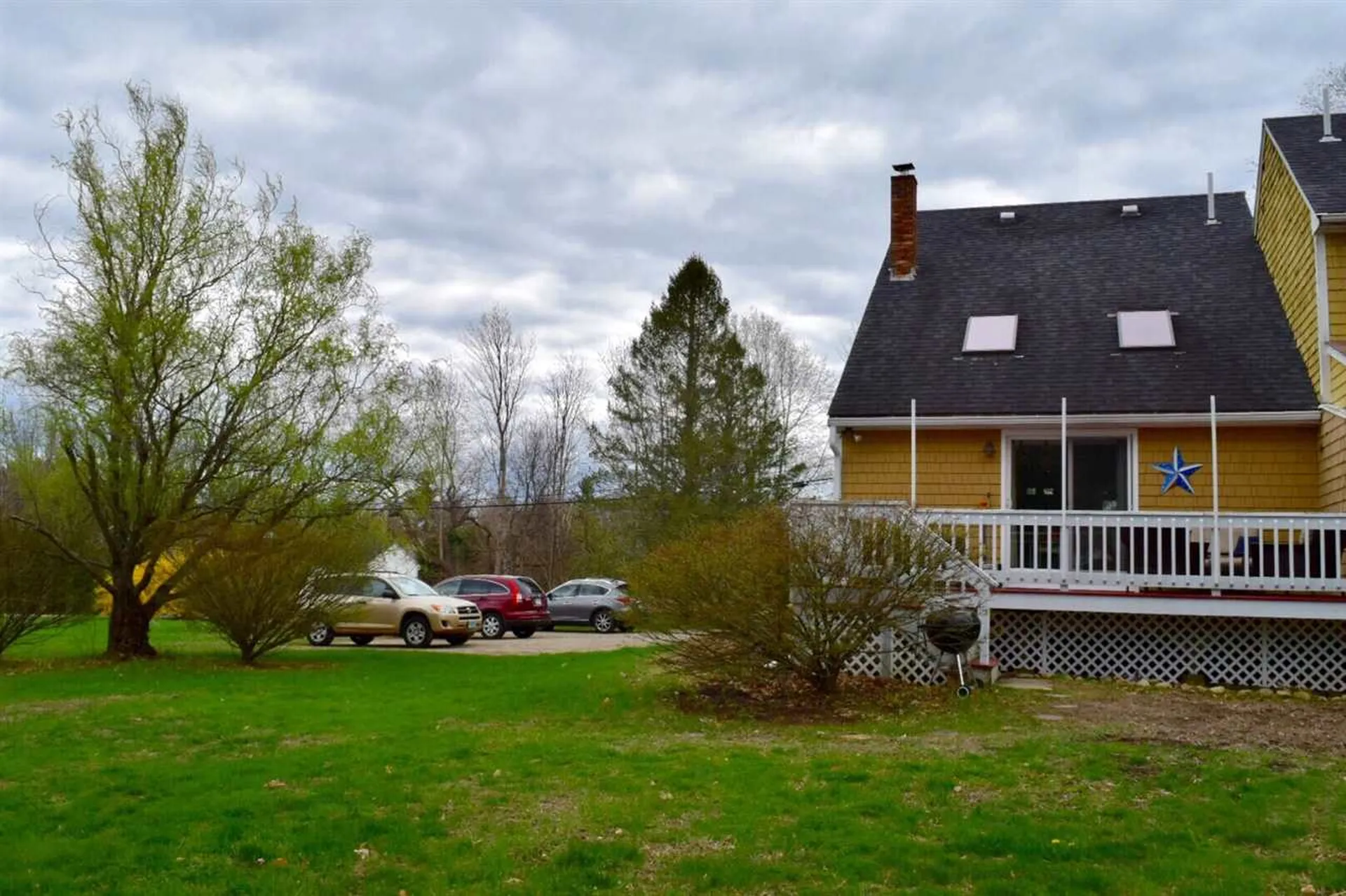165 Bunker Hill Avenue Stratham NH 03885