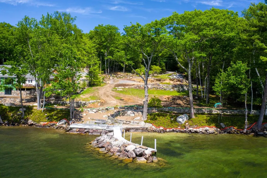 170 Edgewater Drive Gilford NH 03249