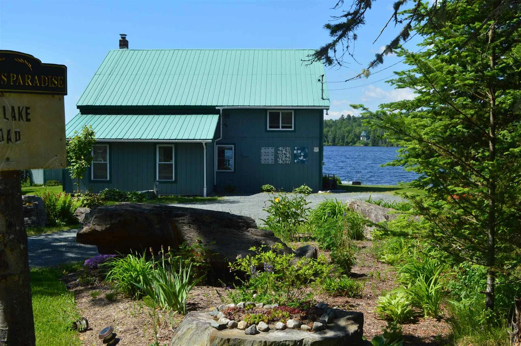 84 Lake Road Lunenburg VT 05906-9514