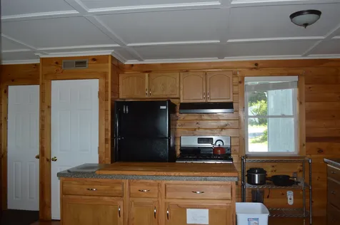 84 Lake Road Lunenburg VT 05906-9514