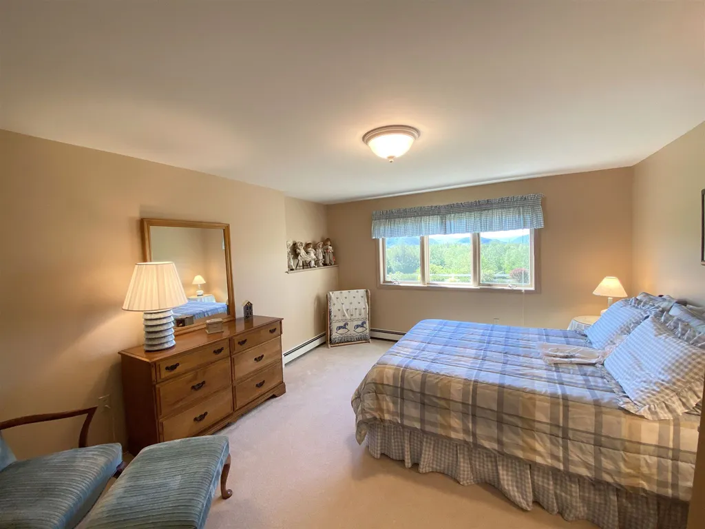 87 Ledgeside Lane Plymouth NH 03264