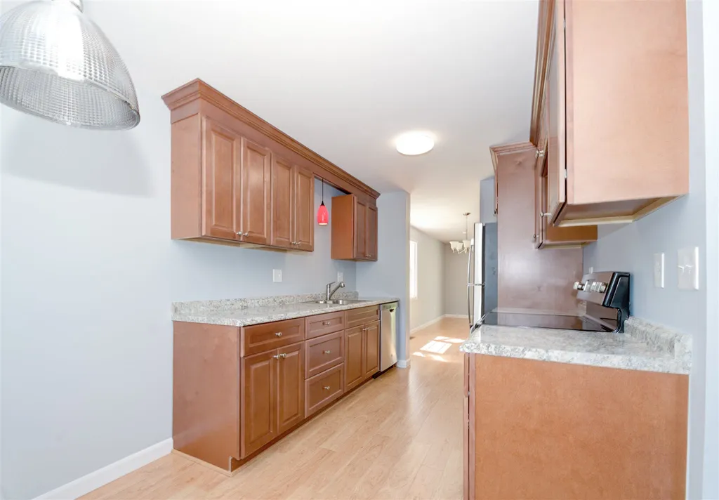 138 Fox Hollow Drive Hudson NH 03051