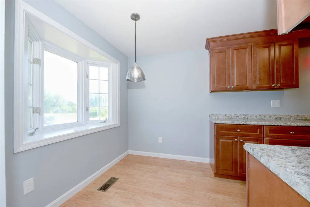 138 Fox Hollow Drive Hudson NH 03051