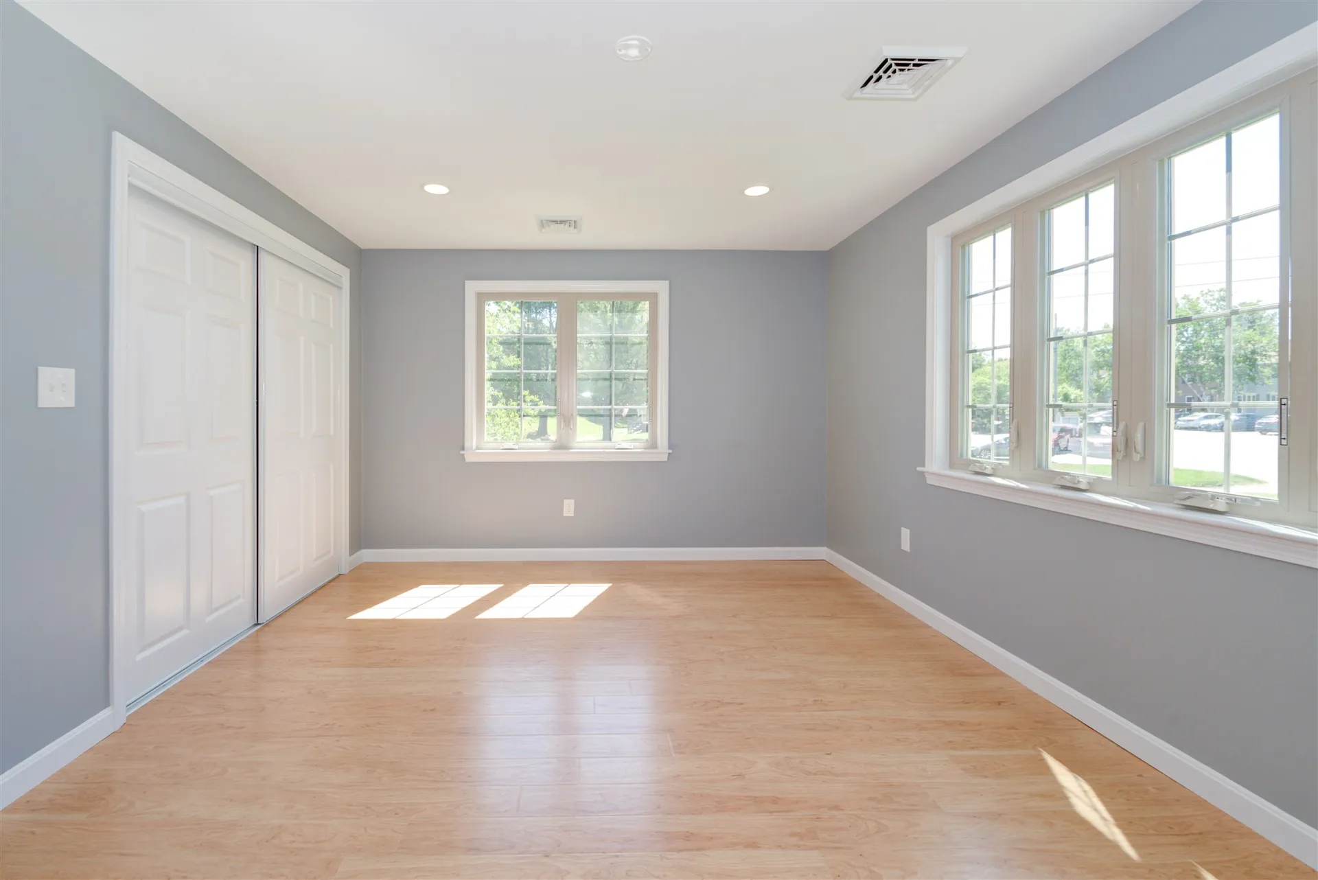 138 Fox Hollow Drive Hudson NH 03051