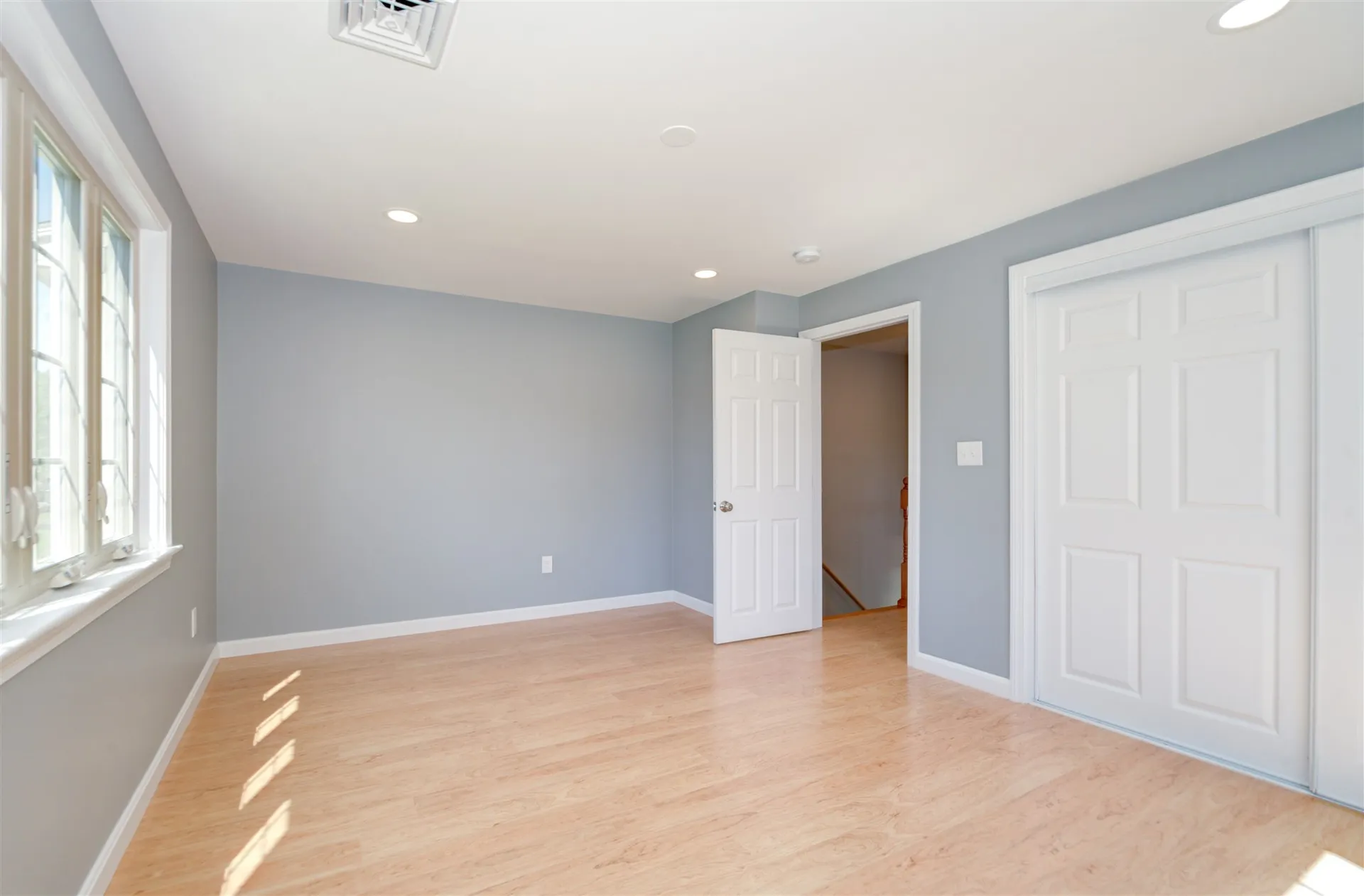 138 Fox Hollow Drive Hudson NH 03051