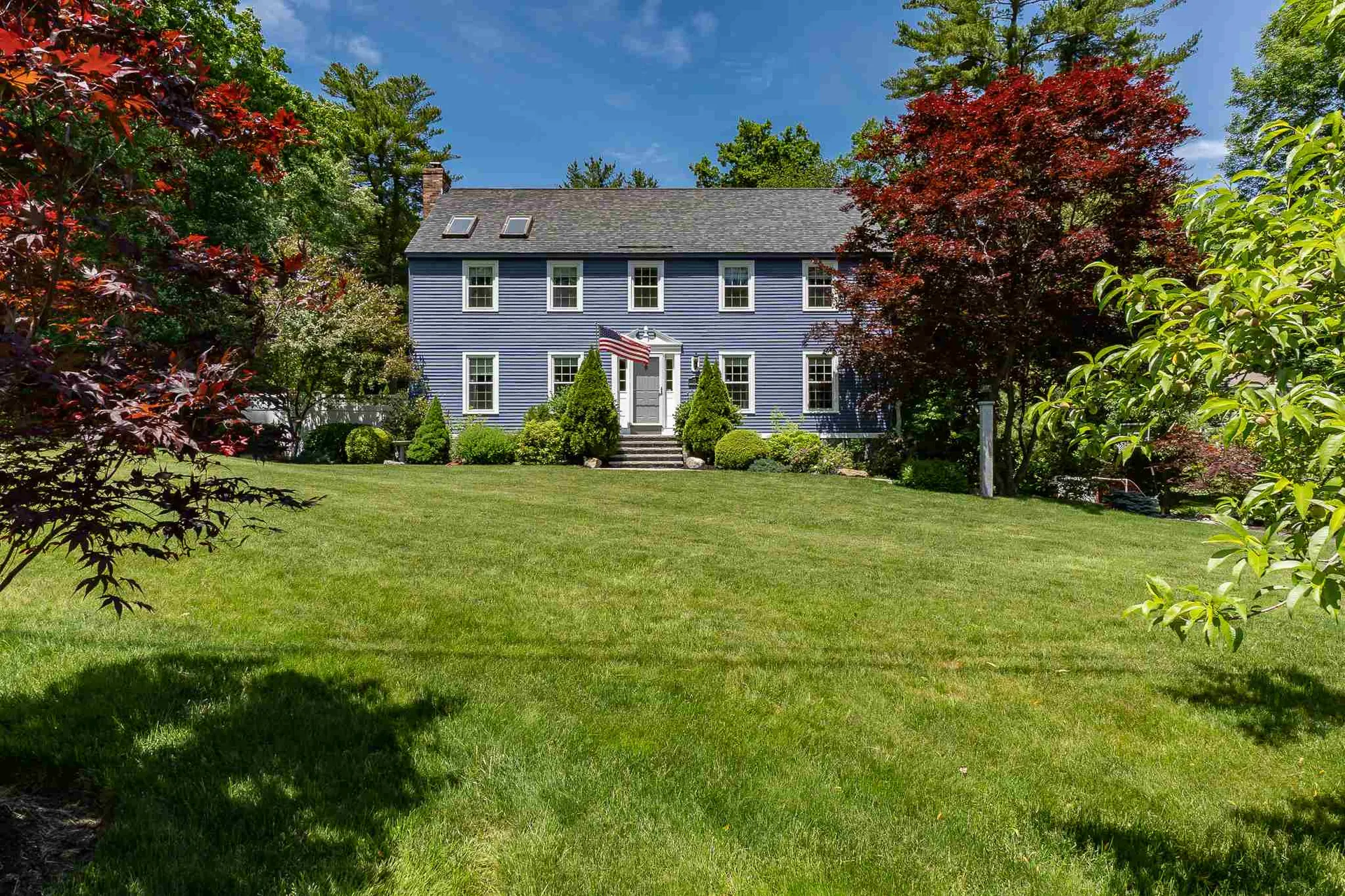 21 Brier Lane Derry NH 03038