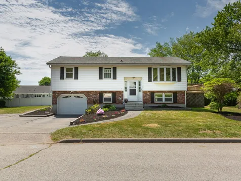 11 Sanborn Road Hampton NH 03842