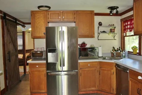 9 Dean Street Springfield VT 05156