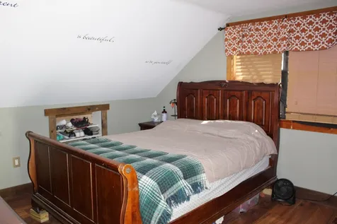 9 Dean Street Springfield VT 05156