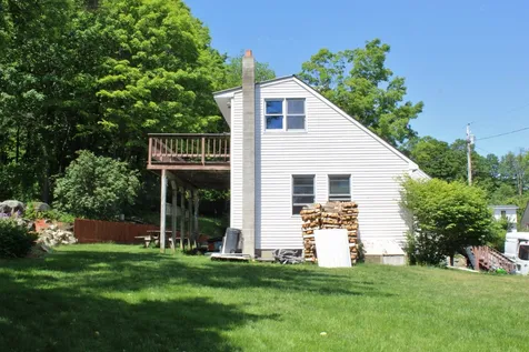 9 Dean Street Springfield VT 05156