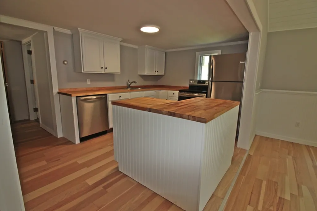 105 Hickory Hill Road Bennington VT 05201