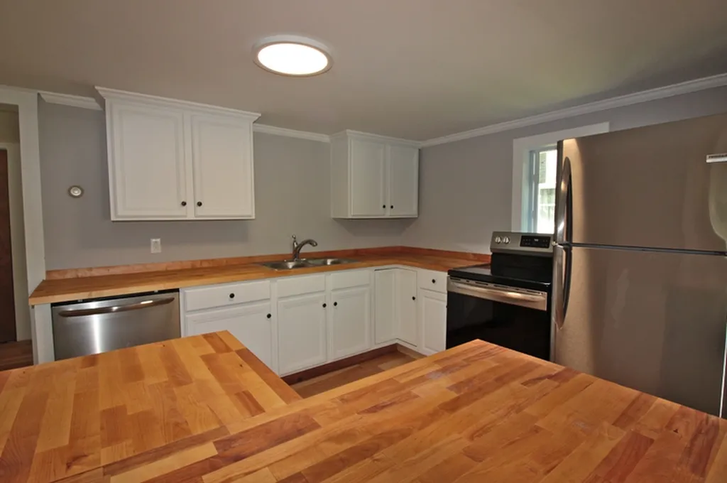 105 Hickory Hill Road Bennington VT 05201