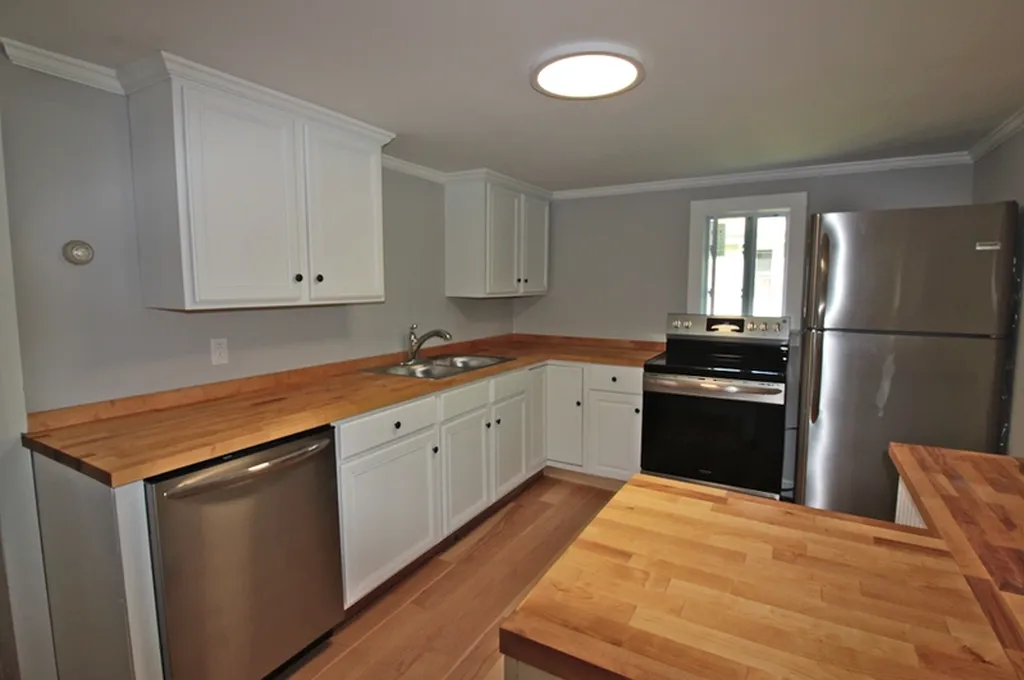 105 Hickory Hill Road Bennington VT 05201
