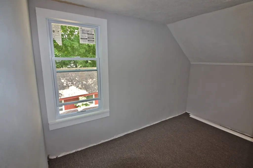 105 Hickory Hill Road Bennington VT 05201