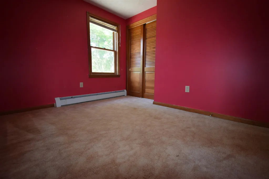 3 Sean Drive Kingston NH 03848