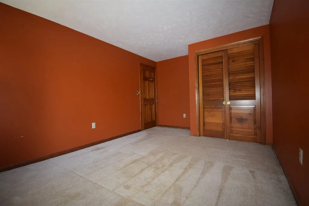 3 Sean Drive Kingston NH 03848