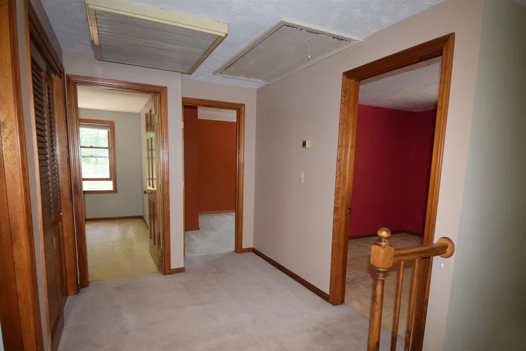 3 Sean Drive Kingston NH 03848
