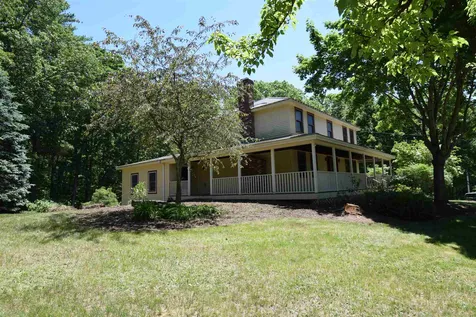 3 Sean Drive Kingston NH 03848