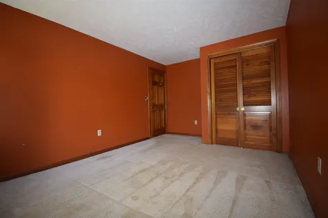 3 Sean Drive Kingston NH 03848