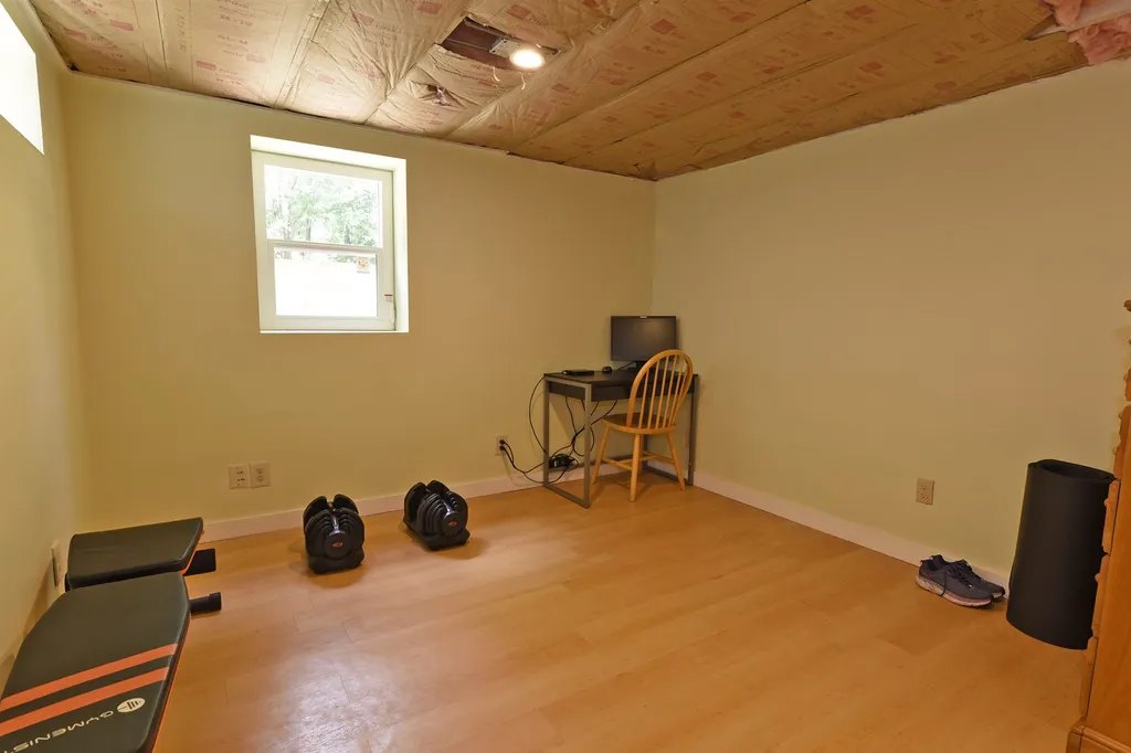 37 Stanbury Road Burlington VT 05408