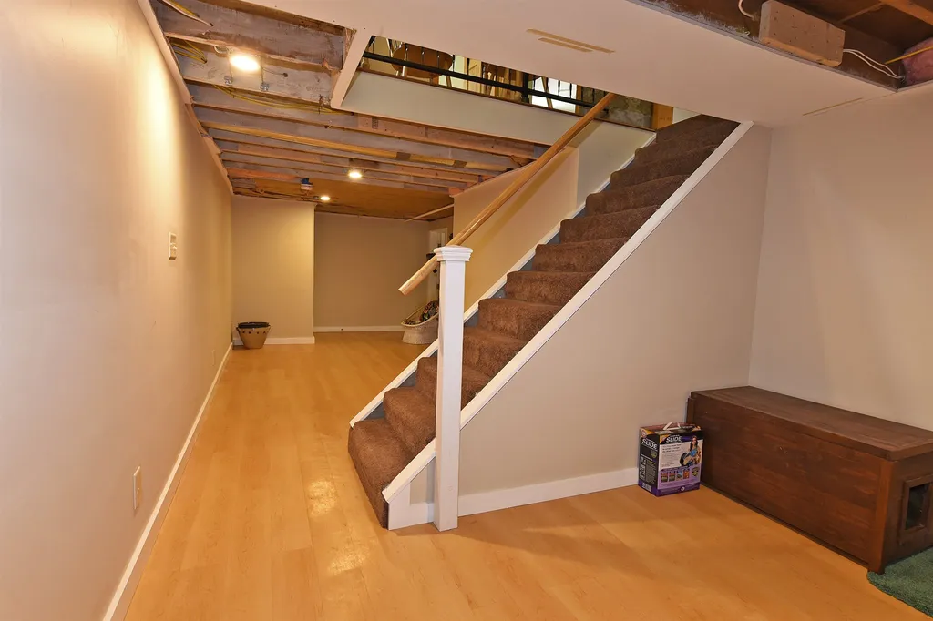 37 Stanbury Road Burlington VT 05408