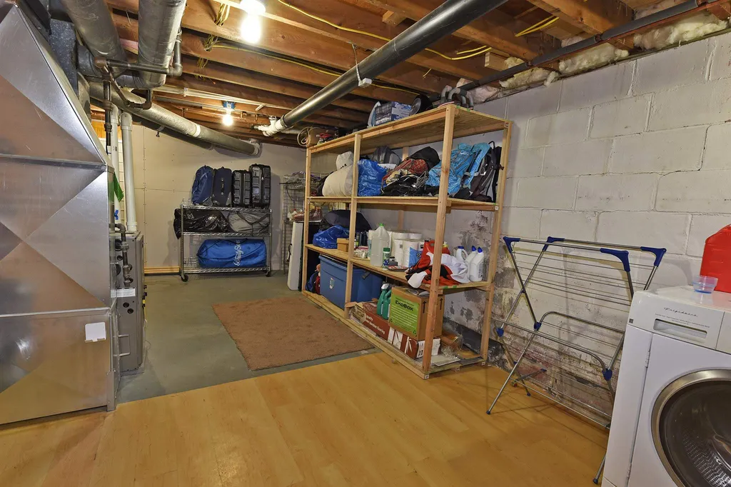 37 Stanbury Road Burlington VT 05408