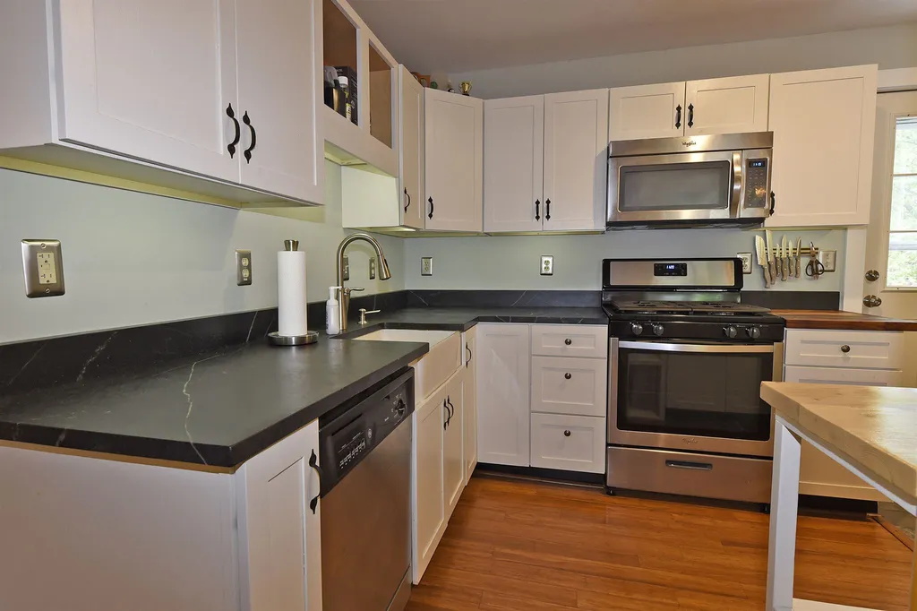 37 Stanbury Road Burlington VT 05408