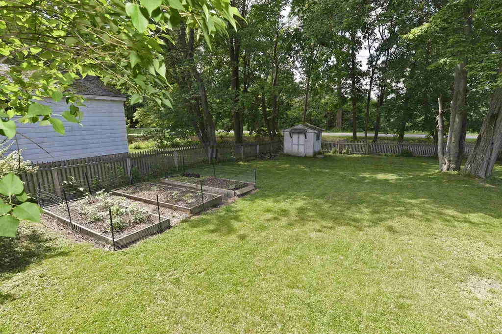 37 Stanbury Road Burlington VT 05408