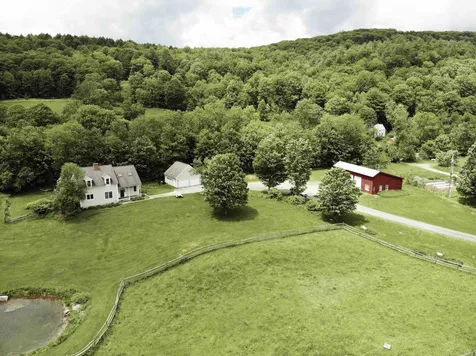 69 Jewett Road Chester VT 05143