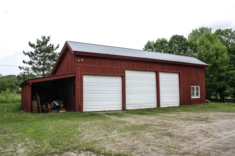 69 Jewett Road Chester VT 05143