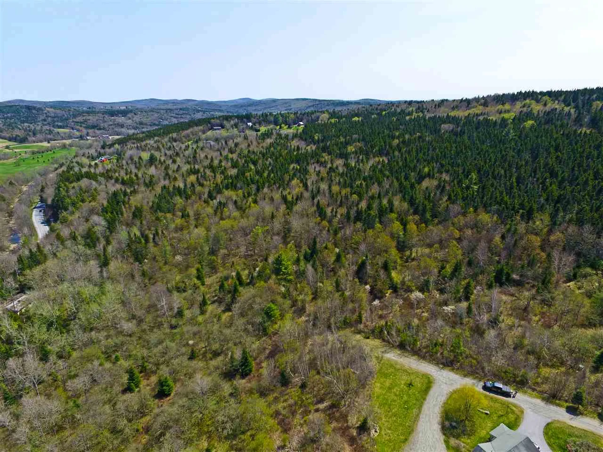 19 Burchard Road Dover VT 05356