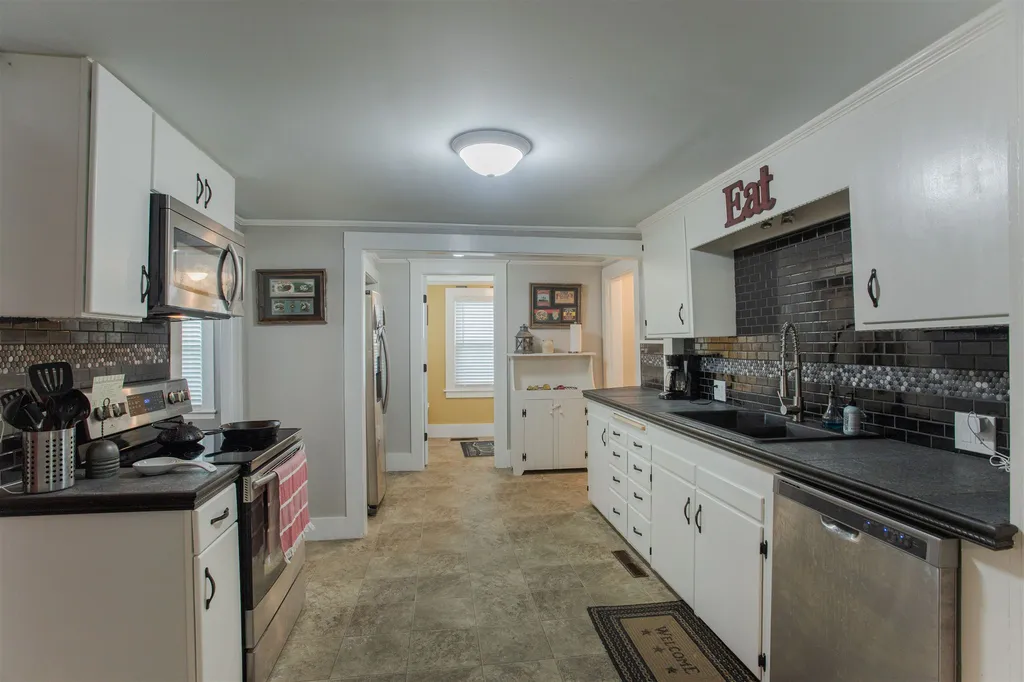 7 Depot Pond Road Milton NH 03851