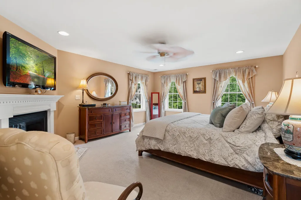 107 Mcintosh Road Danville NH 03819