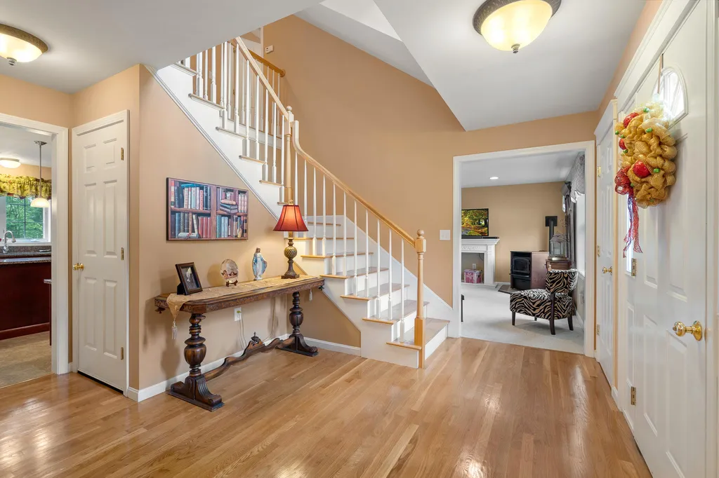 107 Mcintosh Road Danville NH 03819