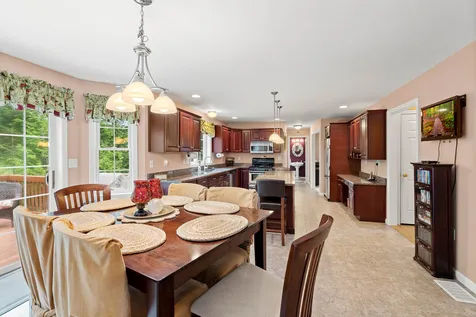 107 Mcintosh Road Danville NH 03819