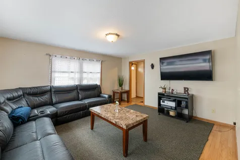 628 Auburn Street Manchester NH 03103