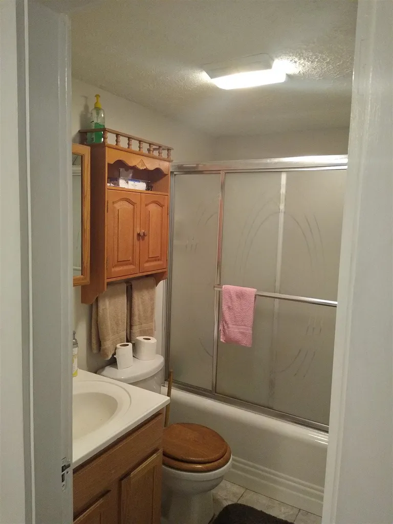 16 Haig Street Rochester NH 03867