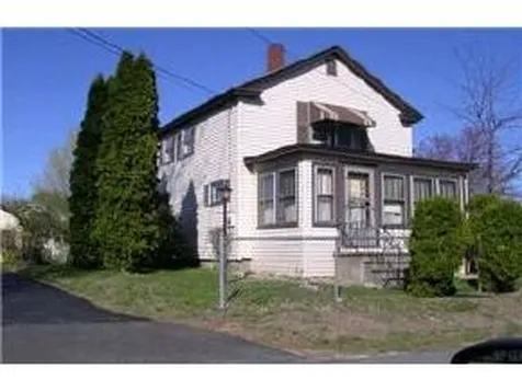 16 Haig Street Rochester NH 03867