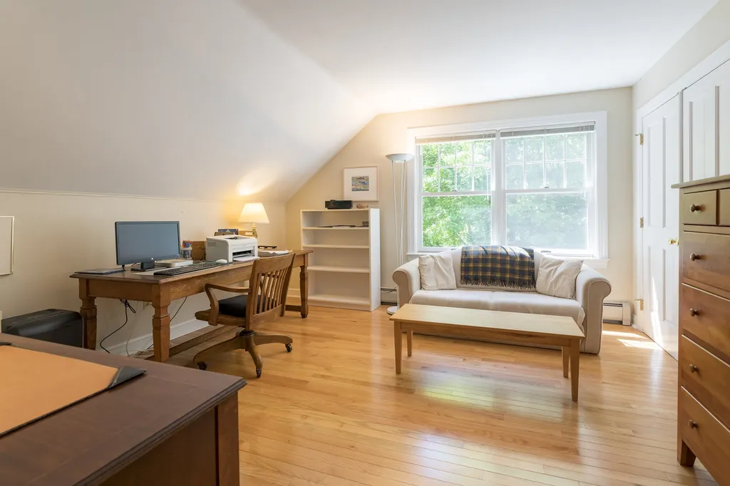 16 Mulherrin Farm Road Hanover NH 03755