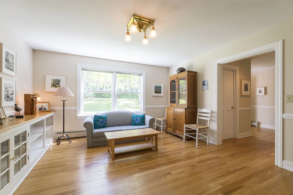 16 Mulherrin Farm Road Hanover NH 03755
